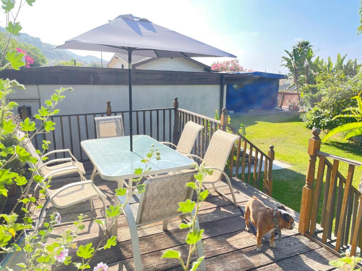 Beautiful House With Fantastic View In Азуса Экстерьер фото